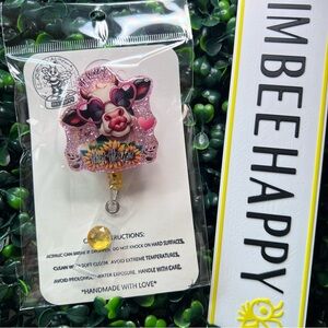 Glitter Cow Badge Reel with Heart Sunglasses - Pink